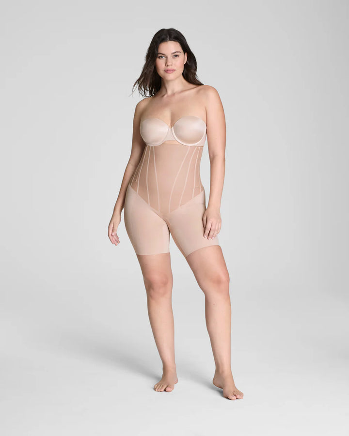 SPANXsupersculpt™ TotalContour High-Waisted Mid-Thigh Short